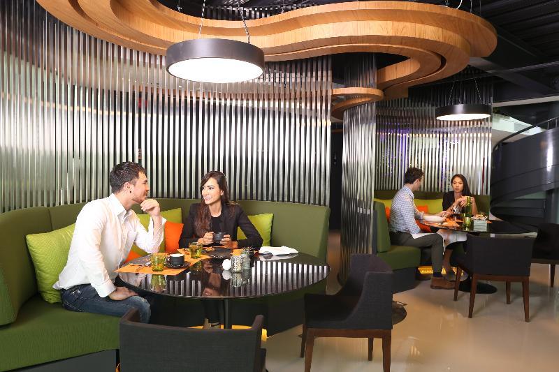 Zazz Urban Bangkok Otel Dış mekan fotoğraf